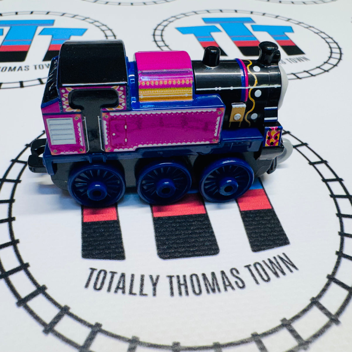 Ashima New no Box - Push Along – Totally Thomas Town