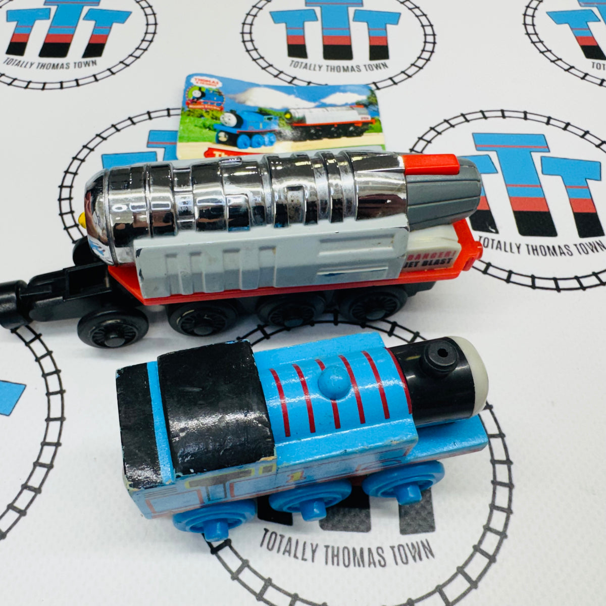 Thomas様　クール　1本 Thomas - Motorized Battery Powered Jet Engine Noisy and Surprised