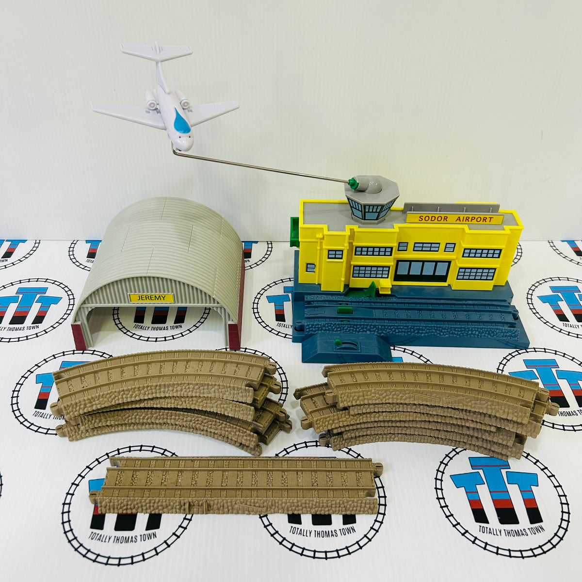 Thomas at the Airport Set with Jeremy (Noisy) Used Trackmaster
