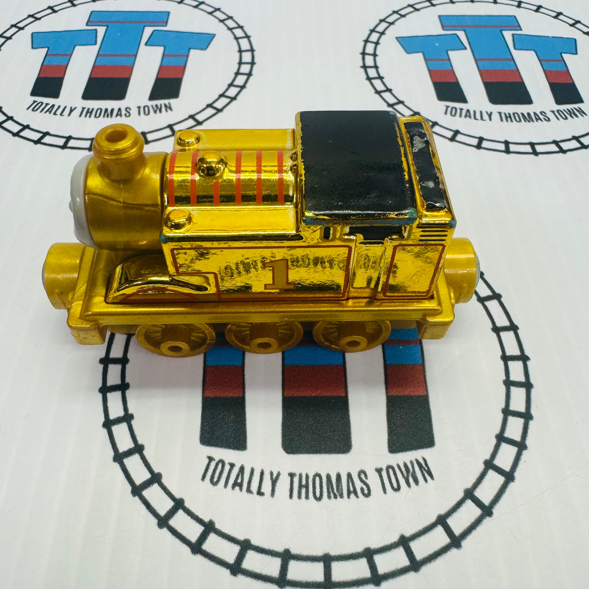 Gold Thomas (2013) Used - Take n Play – Totally Thomas Town