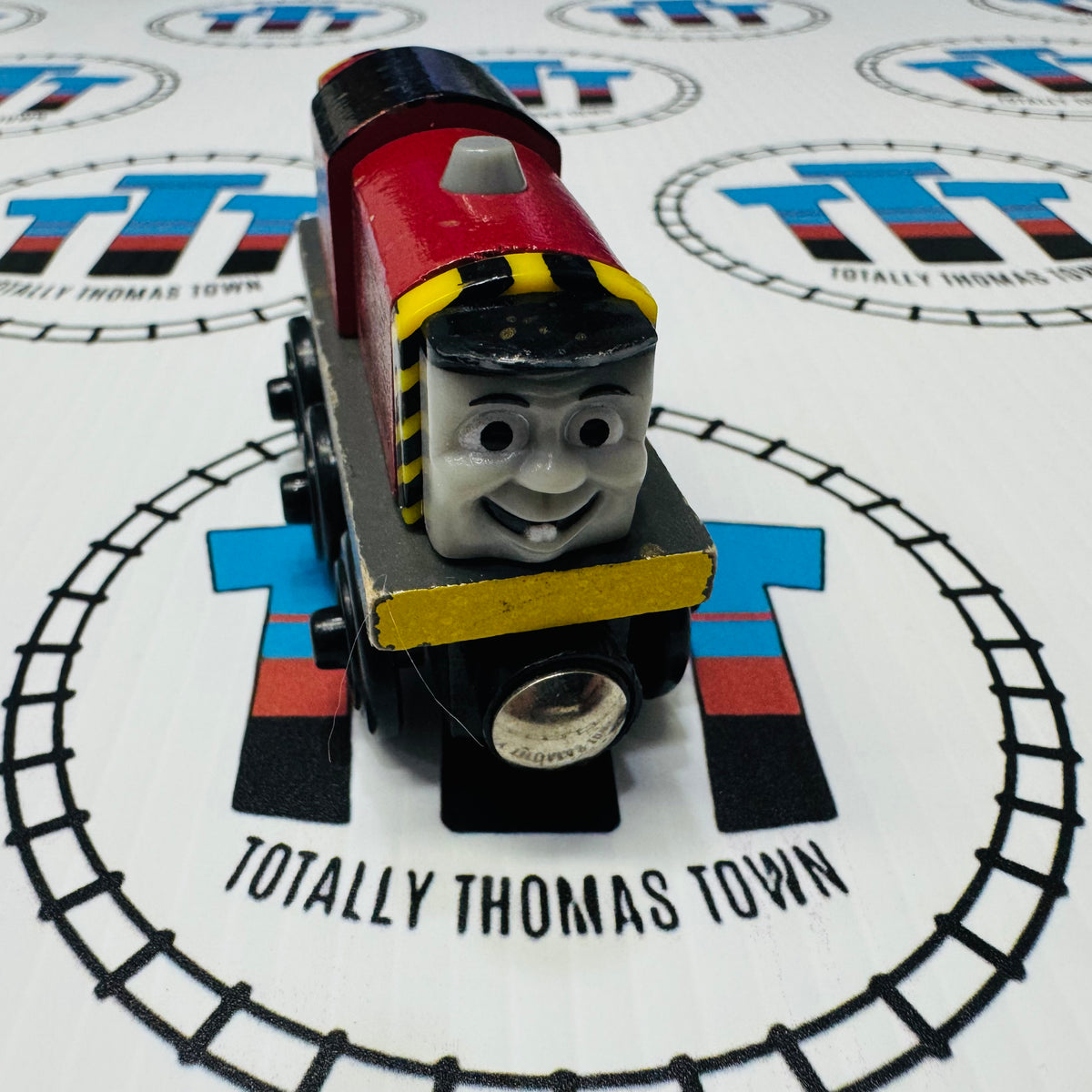 Gold Dust Salty (Learning Curve) Wooden - Used – Totally Thomas Town