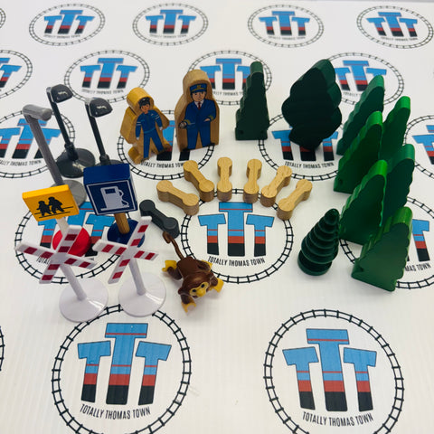 Accessory Pack #10 Wooden - Used