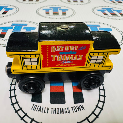 Day out with Thomas 2007 (Learning Curve) Good Condition Wooden - Used