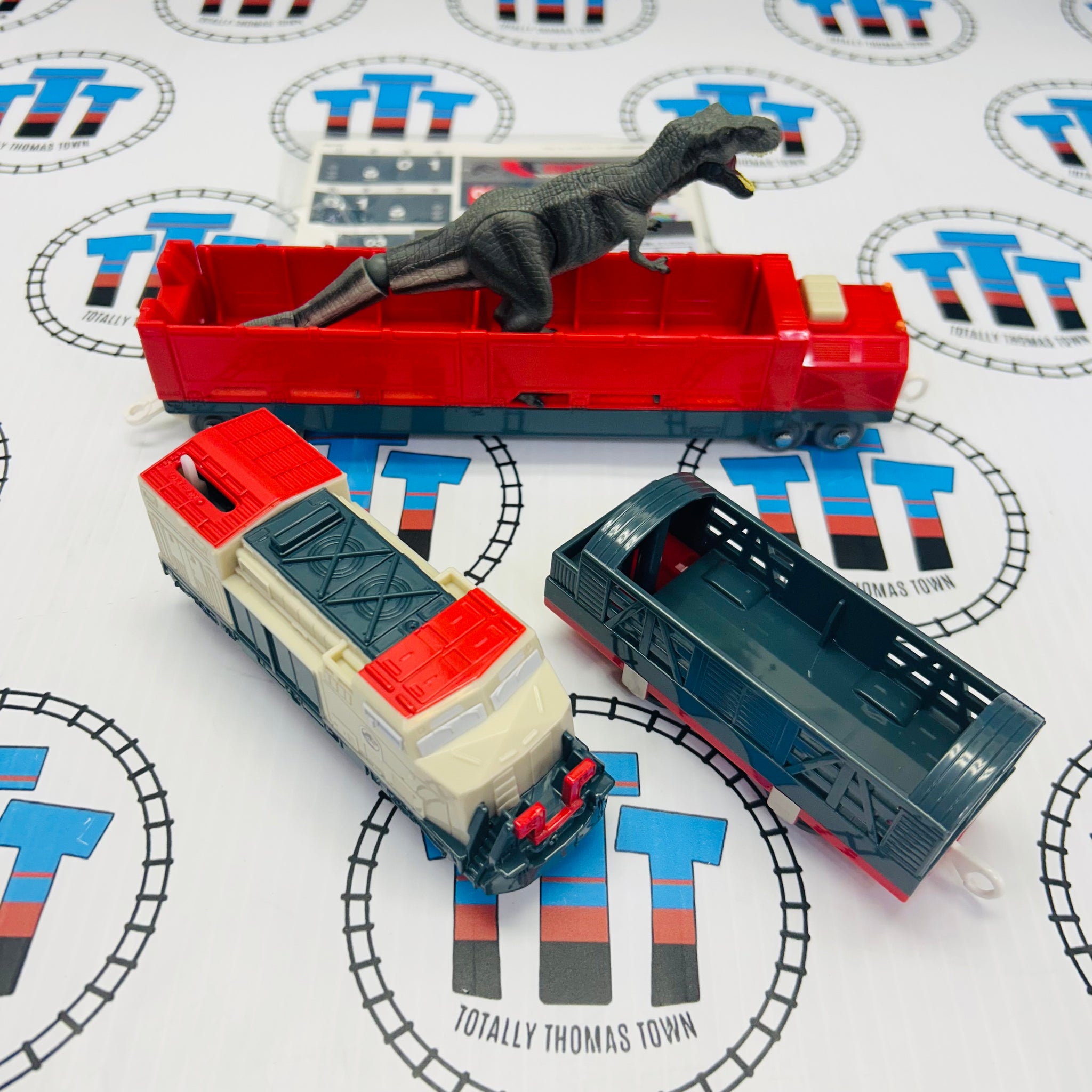 Jurassic World Dinosaur Transport Train New NO Box - TOMY