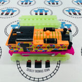 Hyper Glow Nia avec 3 pièces de circuit (2017) Bon état occasion - Trackmaster Revolution