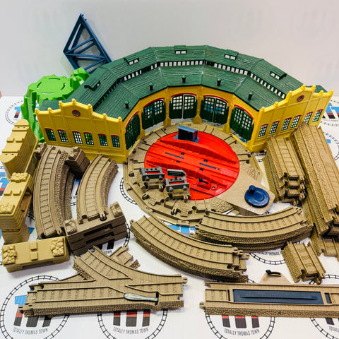 R/C Thomas at Tidmouth Sheds Set #1 (no train included) Used - Trackmaster