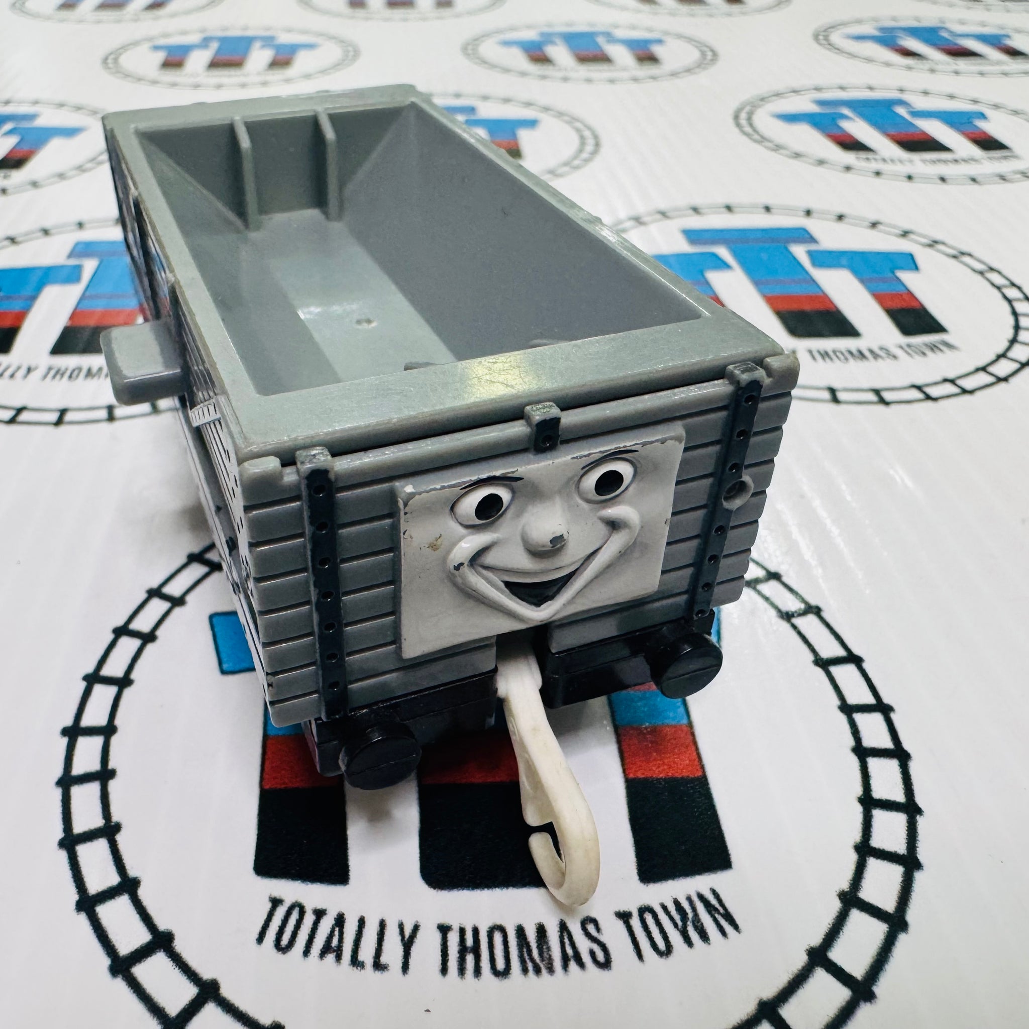 Troublesome Dumping Car (2006 HiT Toy Company) Used - Trackmaster
