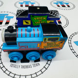 Thomas - Halloween Thomas & Caboose (Learning Curve) Very Good Condition Wooden - Used