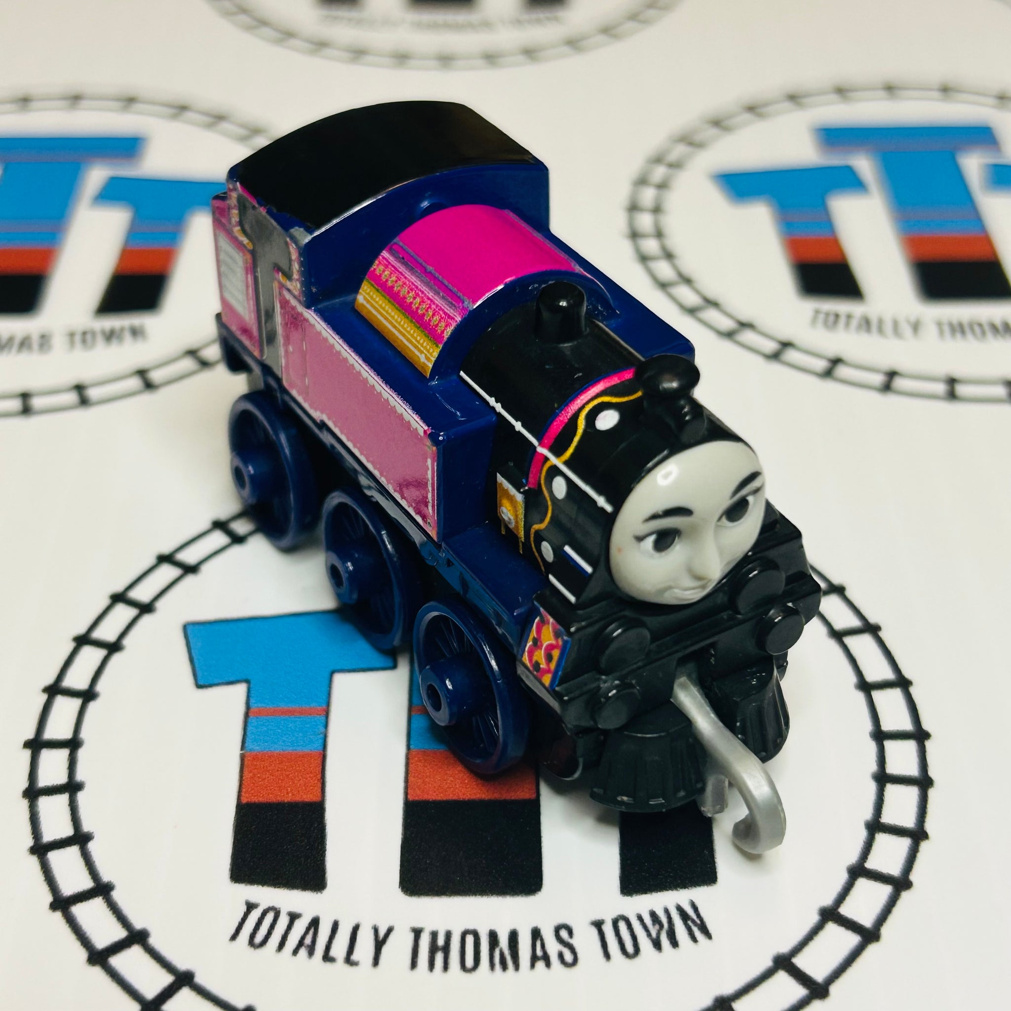 TRACKMASTER TOMY Totally Thomas Town