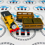 Duncan with Cargo Cars (2006) Good Condition Noisy Used - Trackmaster