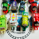 Minis Pack Poor Condition Damaged Couplings/Hooks Used - Minis