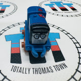 Aussi salé que Clark Kent, utilisé - Minis