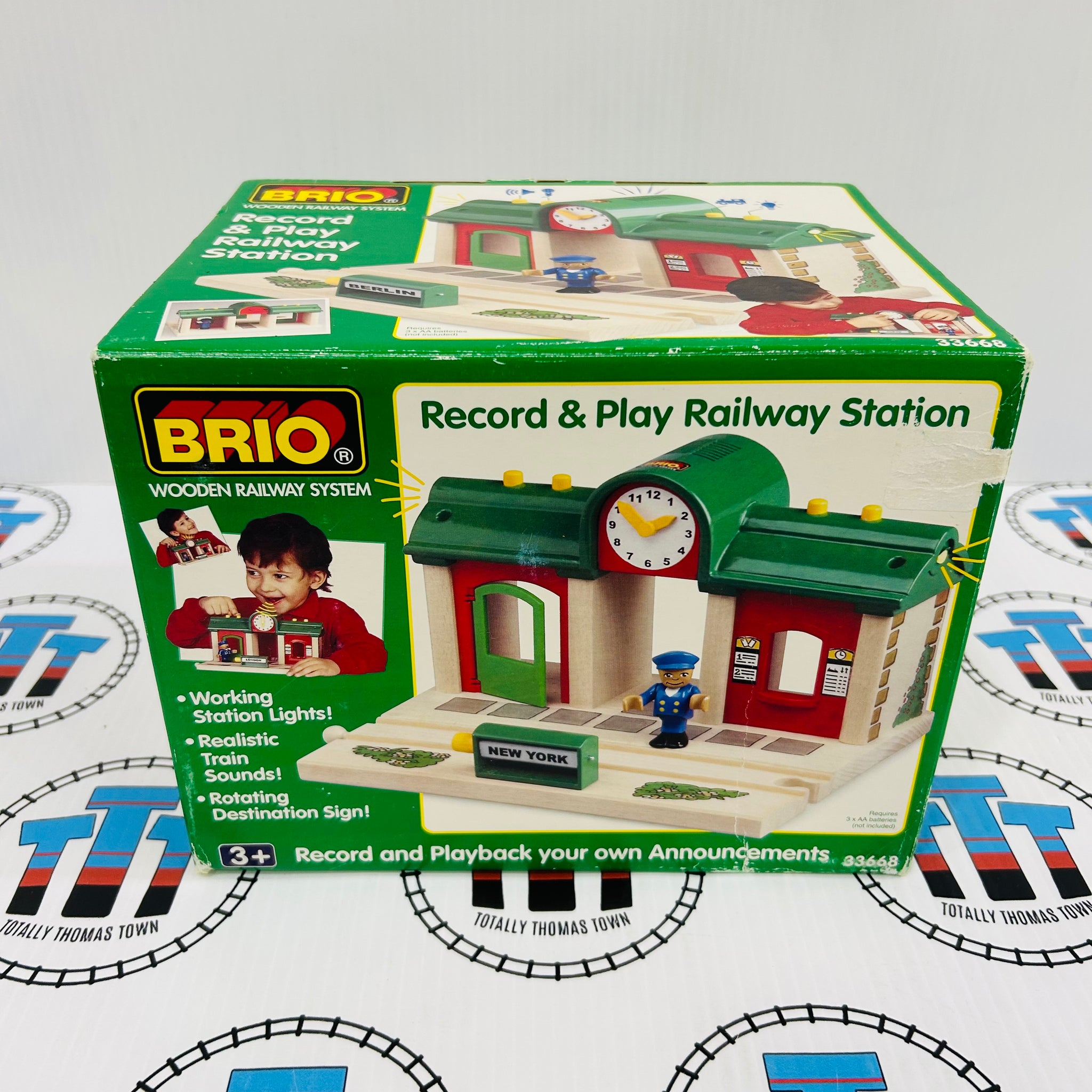 Brio record and play train station top