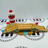 Phare et pont-levis avec sons et lumières n° 3 (le son du pont ne s'active pas toujours) en bois - Occasion