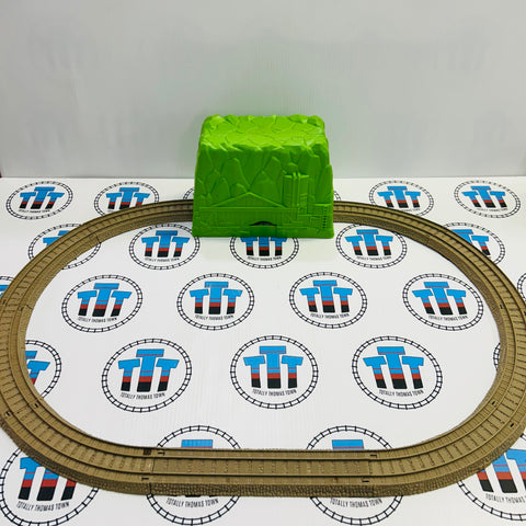 Mountain Tunnel Oval Set Used - Trackmaster