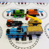 Train Value Pack for Customization #15 Fair/Poor Condition Chipping Paint/Discoloured/Missing Pieces Thomas Brand Wooden - Used