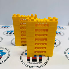 J-15 Yellow Stacking Riser Pack 16 Pieces New in Package - TOMY