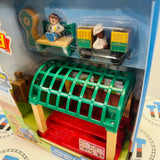 Knapford Train Station (Thomas Wood Mattel) with People, Train, Clock, Bench and Track Wooden - New