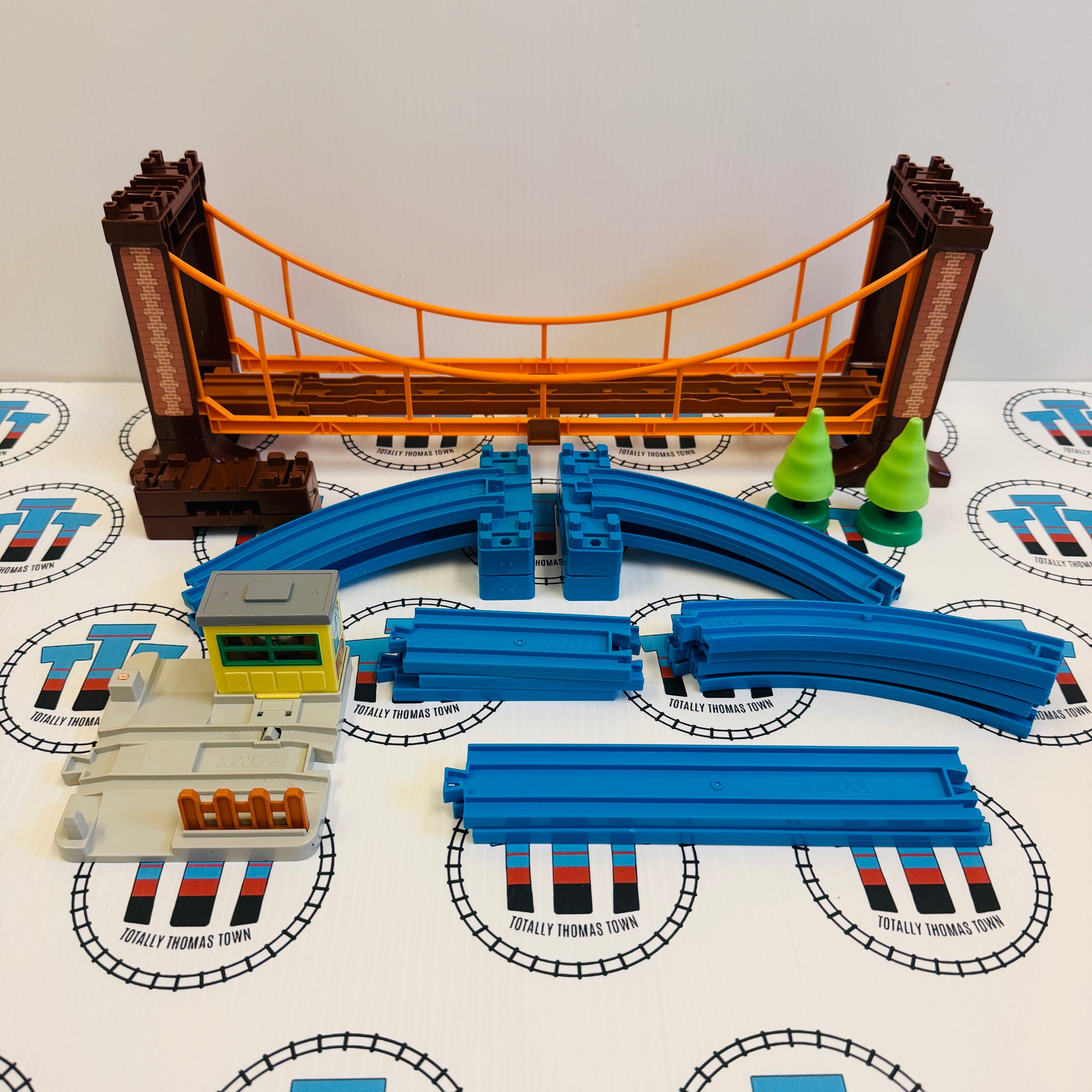 トーマス　ブリングス Wobbly Suspension Bridge Set (Broken Sign/Discoloured Ascending