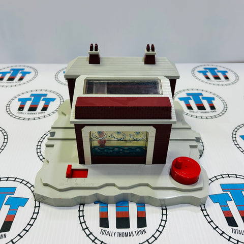 Engine Wash Missing Rollers Used - TOMY