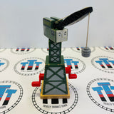 Cranky la Grue Verte Mauvais État #2 Peinture Écaillée Bois - Occasion