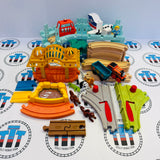 Big World Adventures Set with Nia, Isla & Cargo Car (Modified Layout/Faded Track) Thomas Wood Mattel - Used