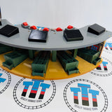 Deluxe Roundhouse #5 with Marked Turntable (Missing Tools and One Door Does Not Close Fully See Notes) Wooden - Used