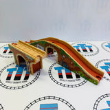 Suddery Pont Ferroviaire Transformable État Correct Marque Thomas en Bois - Occasion