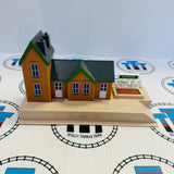 Maithwaite Station (Red Flowers) Used - TOMY