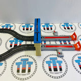 Circuit de course Thomas et Percy n° 1 complet avec Thomas et Percy profilés (1 pont se détache facilement) - Trackmaster Revolution