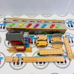 Musical Melody Tracks Set with Cargo Car (Track No Road) Modified/Damaged Knob #3 Wooden - Used