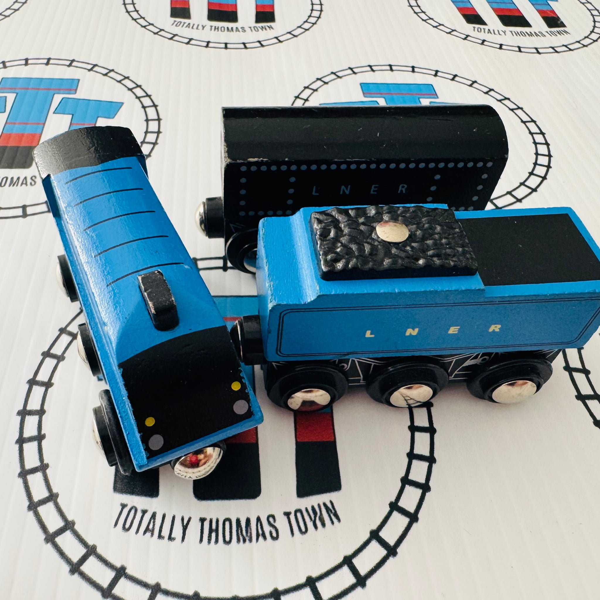 Generic Brand Blue Trains 4468 Wooden - Used – Totally Thomas Town
