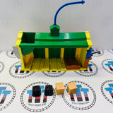 Discovery Junction Tidmouth Sheds with Sounds and 4 Cargo Pieces (Missing Thomas/Harold/Sir Topham Hatt) - Used