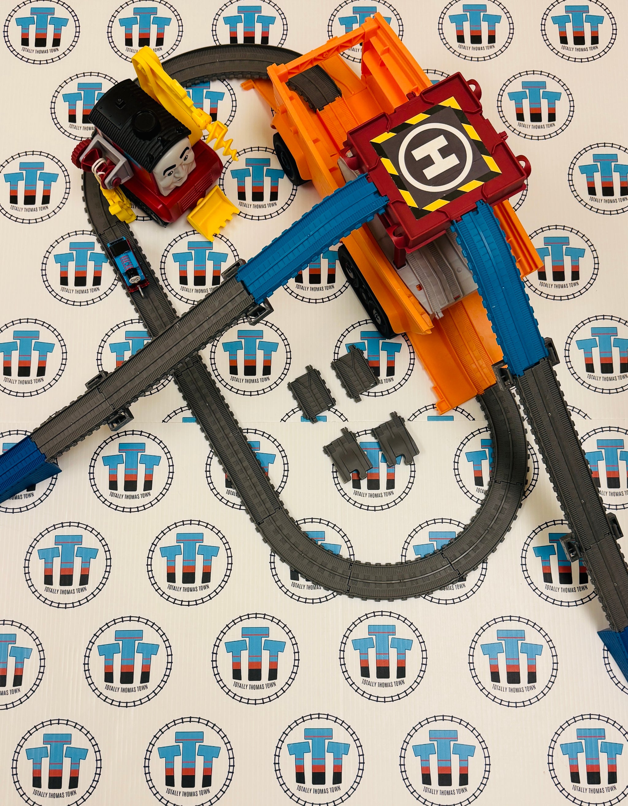 Super Cruiser Stefano Complete Set with Push Along Thomas Only