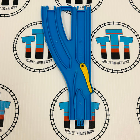 Female Double-Track Switch Track Used - TOMY