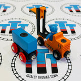 BRIO 33321 Fork Lift and Wagon Different Figure Set - Used