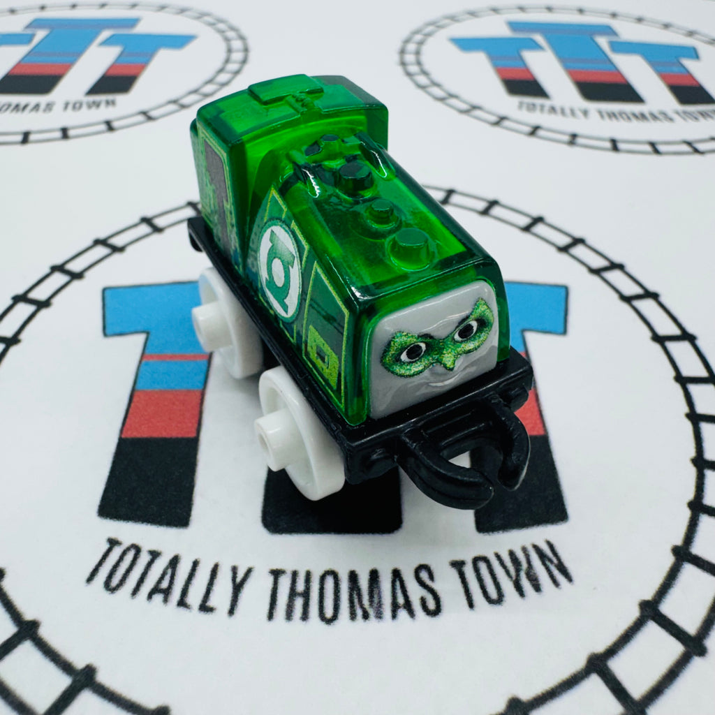 TRAIN TREASURES LEGEND他 2枚 Gator as Green Lantern Used - MINIS – Totally Thomas Town