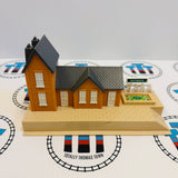 Departing From the Station! Hiro and Thomas the Tank Engine Set (No Trains/Stop & Go Discoloured) Used - TOMY