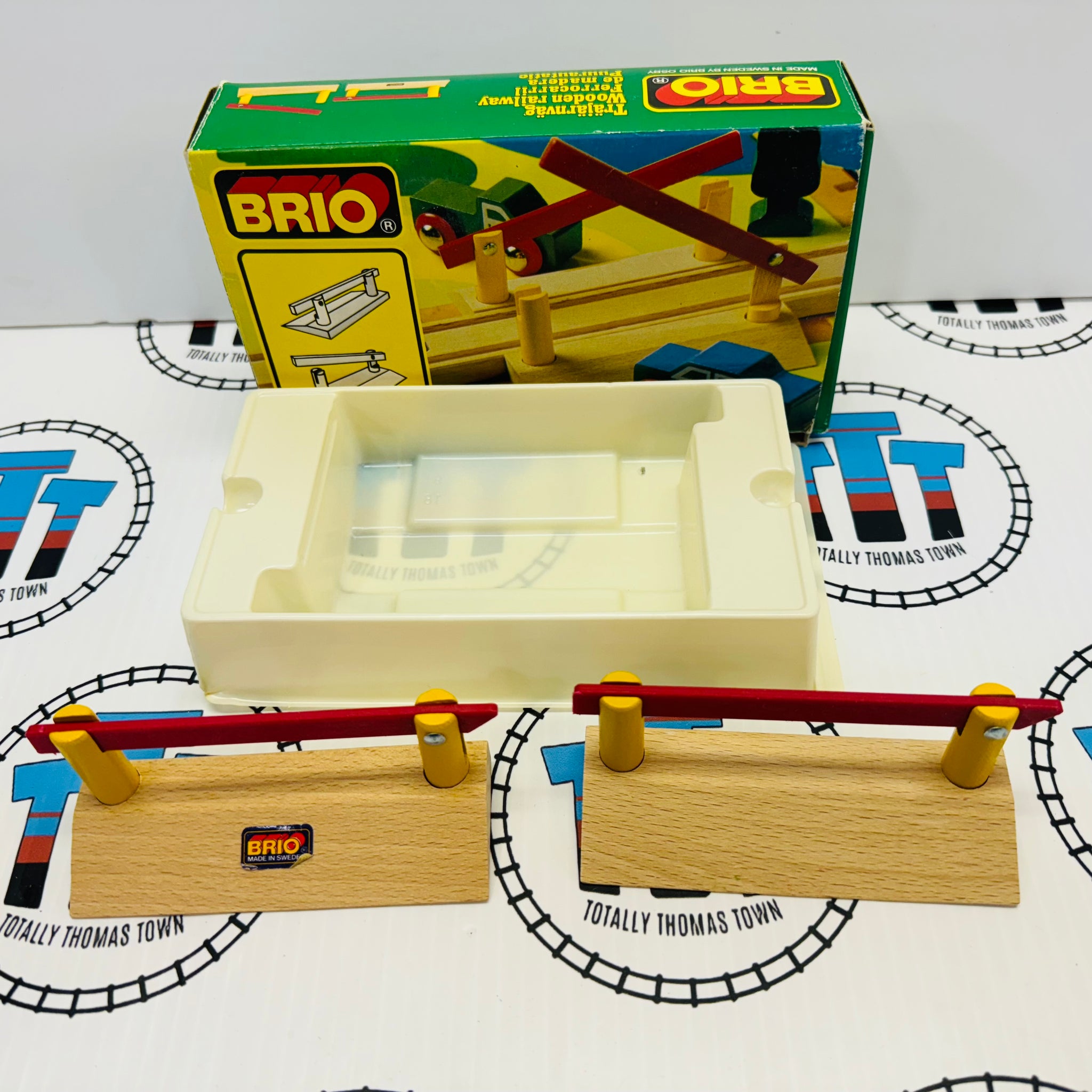 Brio railway crossing shop