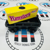 Yumsters Cargo et Voiture Cargo État Passable Peinture Écaillée Bois - Occasion