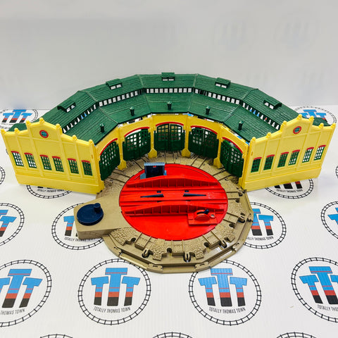 Tidmouth Sheds 5 Doors with Turntable & Back Supports Used - Trackmaster