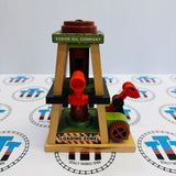 Oil Derrick #4 (Sodor Oil Company) Oil at Top Doesn’t Pop Out - Not working properly Wooden - Used
