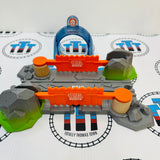 BRIO Smart Tech Train Danger Crossing & Arch 33965 - Used