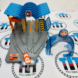 BRIO Smart Tech Train Service Station & Arch 33975 - Used