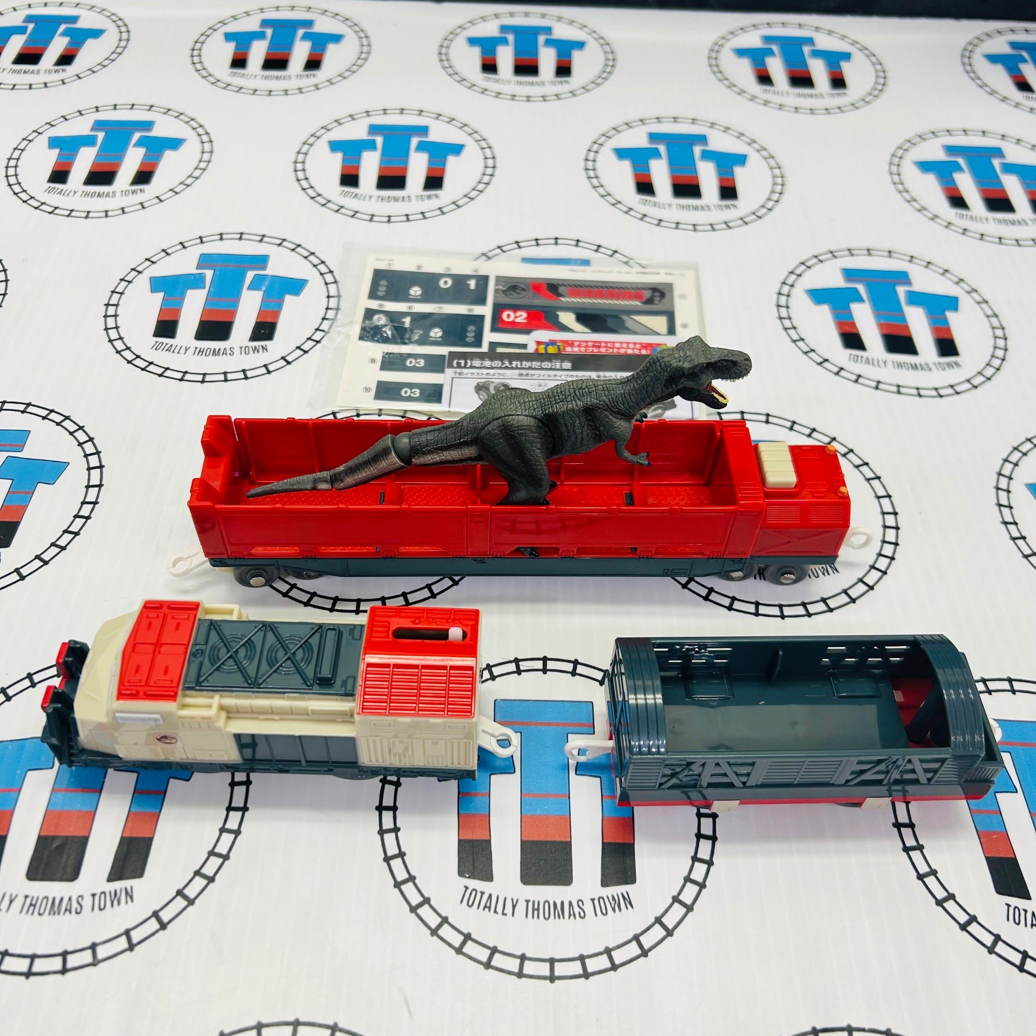 Jurassic World Dinosaur Transport Train New NO Box - TOMY
