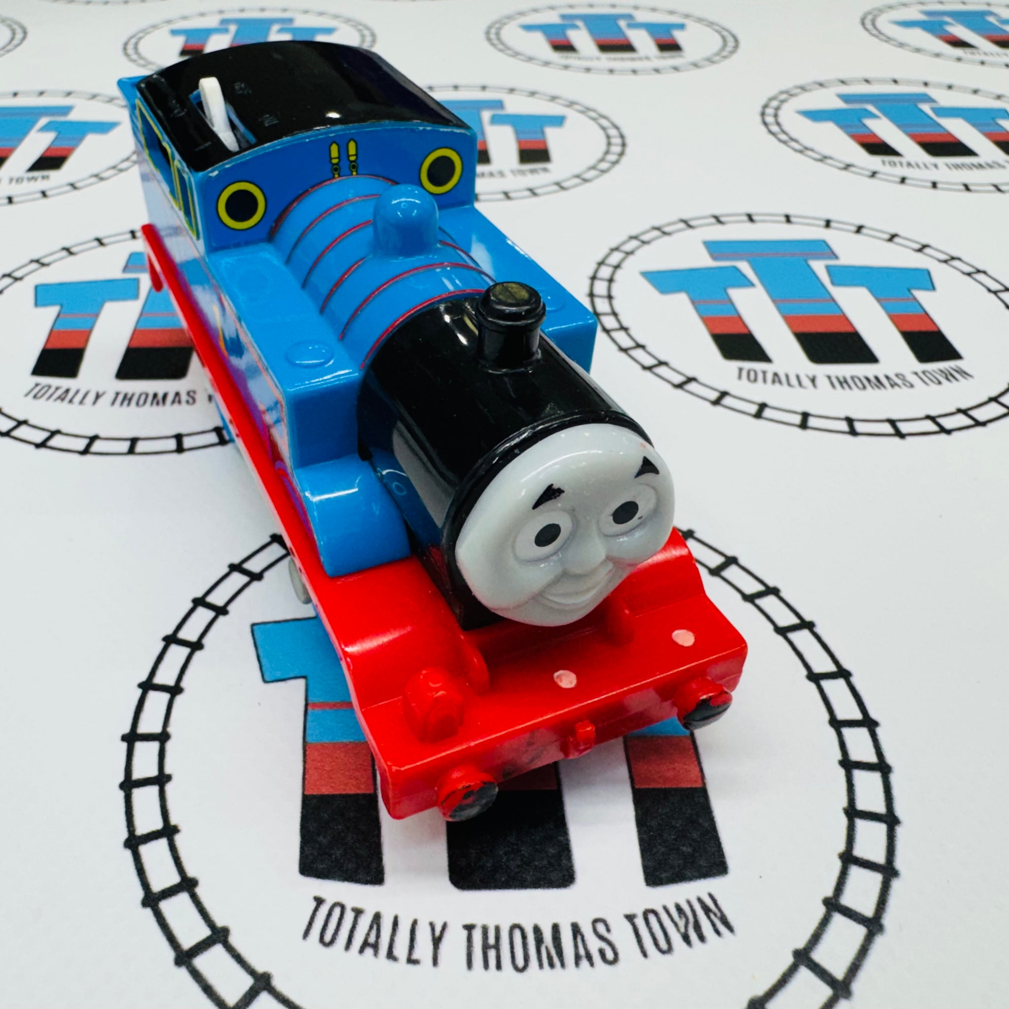 Thomas (2009) Older Face Broken Lamp Post Used - Trackmaster
