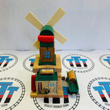 Toby's Windmill #6 Discoloured Blades/Missing 1 Barrel Wooden - Used