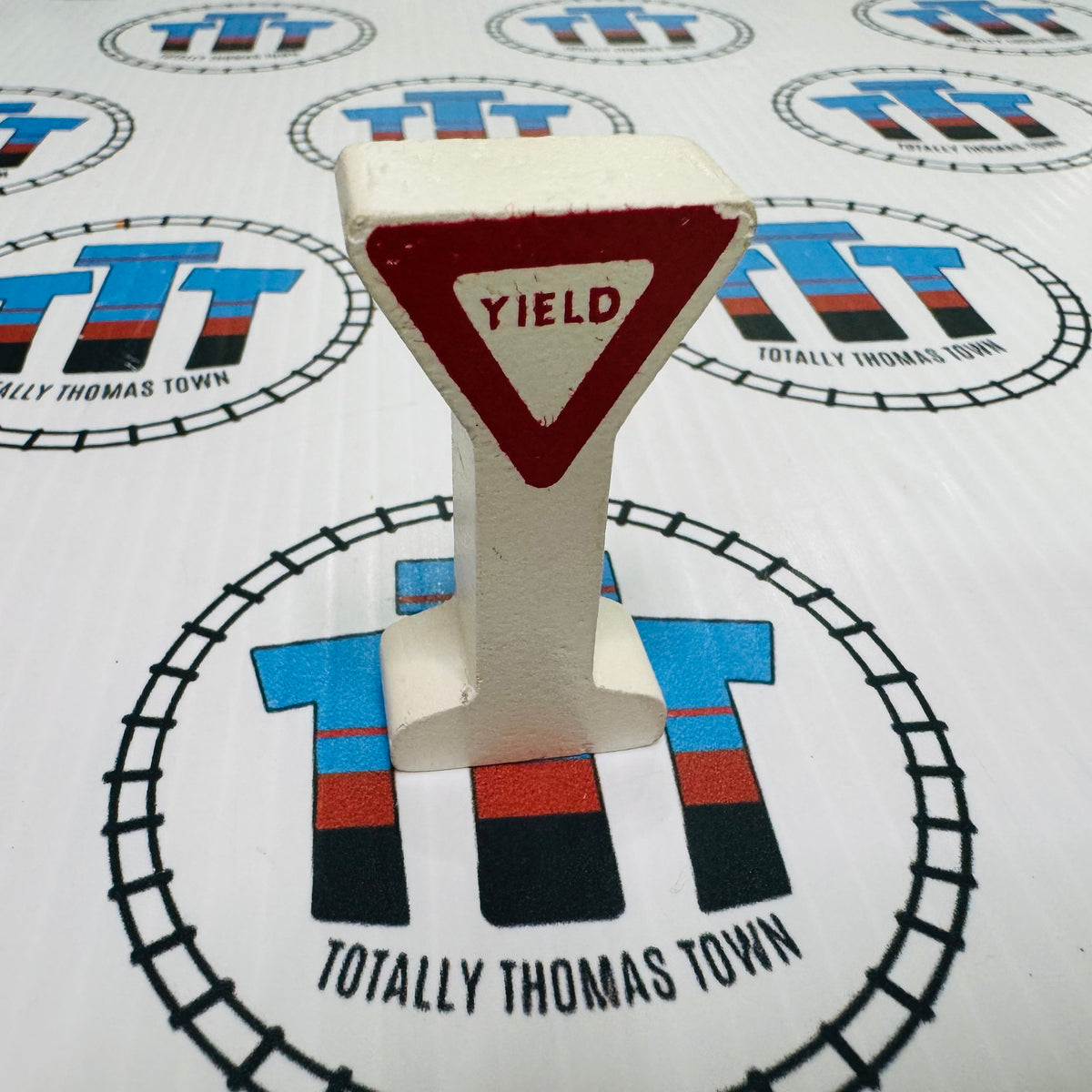 Yield Retired Sign Wooden - Used – Totally Thomas Town