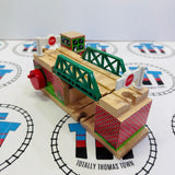 Lifting Bridge #10 No Roof/Stiff to Turn Wooden - Used