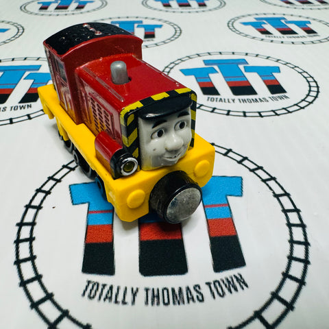 Salty Talking Round Magnet (2012) Good Condition Used - Take N Play